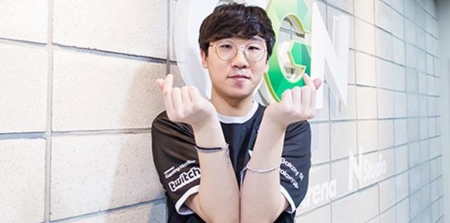 将目光投向 将目光投向