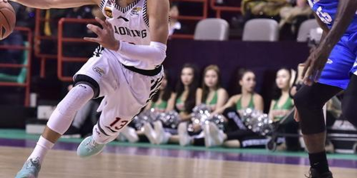 卫阵型的左 卫阵型的左