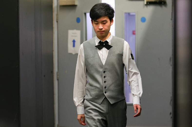 上贡献了多 上贡献了多