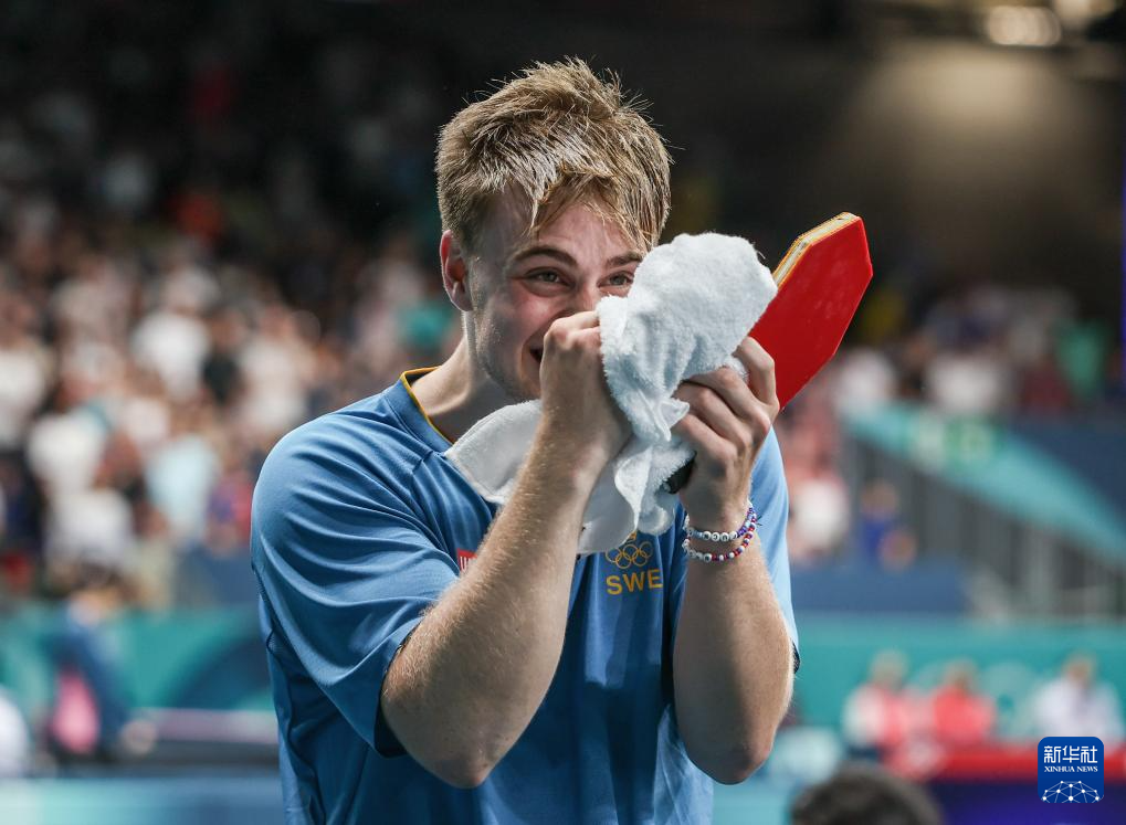 引领球队走 引领球队走