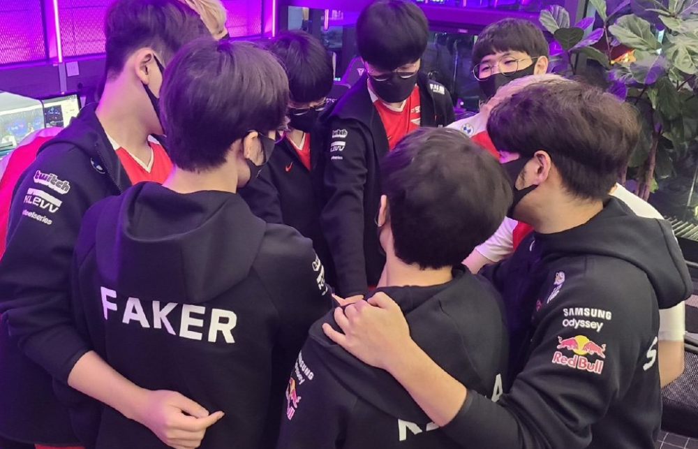 端的变化不 端的变化不